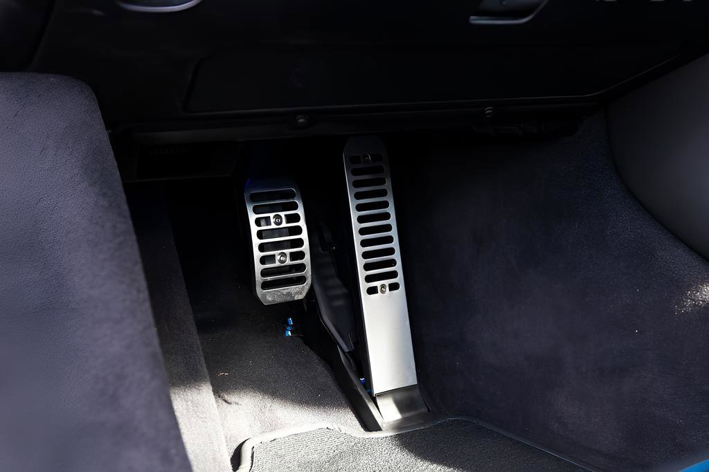 New 2025 McLaren GTS image 42