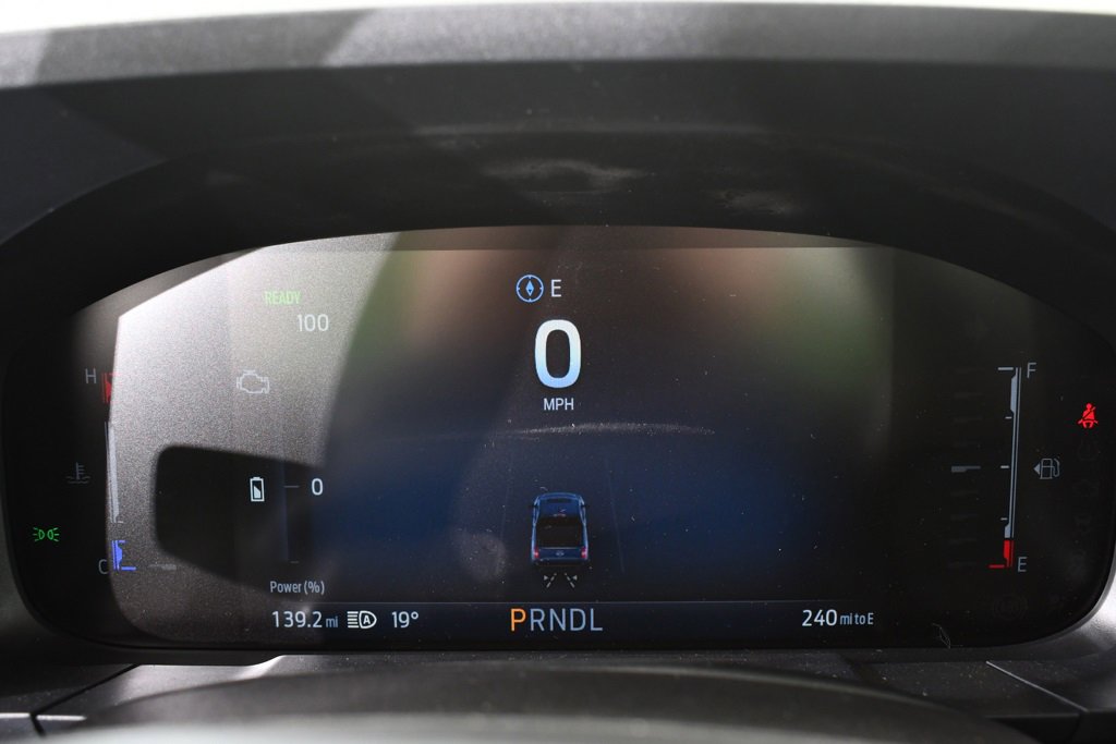 New 2025 Ford Maverick XLT w/ Equipment Group 301A image 27