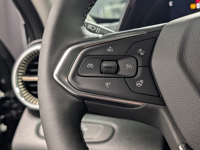 New 2026 Chevrolet Trax ACTIV w/ Driver Confidence Package FWD image 19