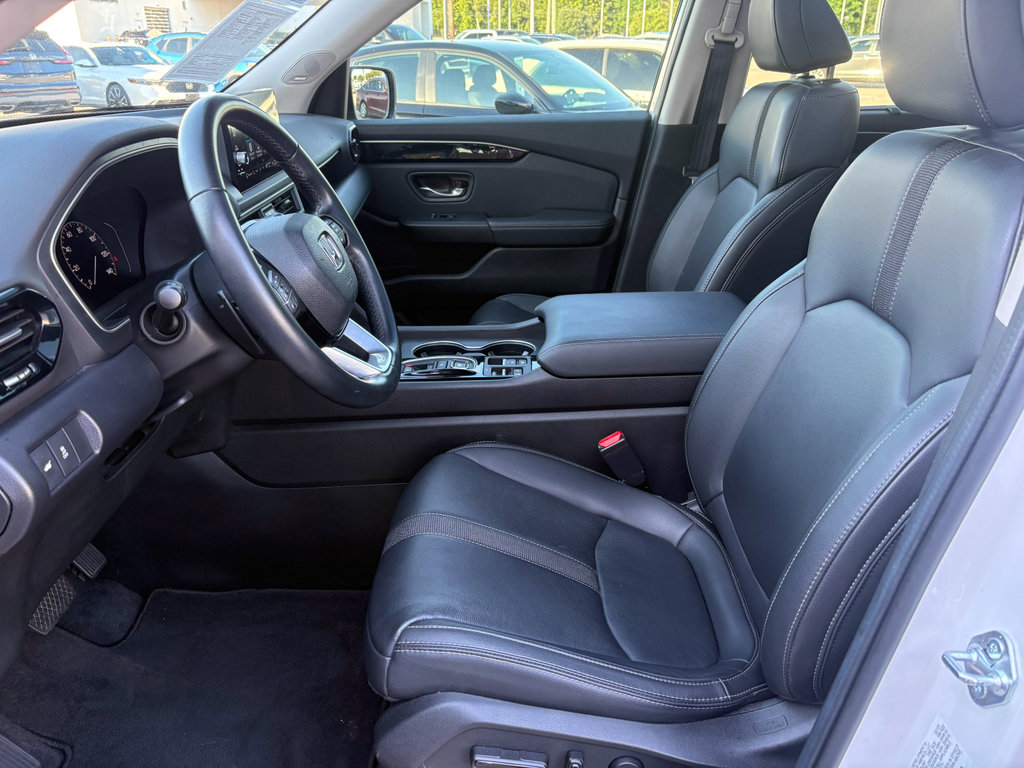 Certified 2023 Honda Pilot Touring image 10