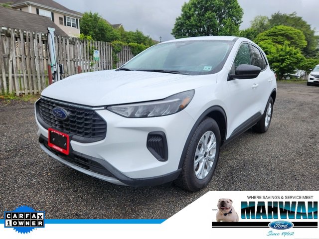 Used 2023 Ford Escape Active image 1