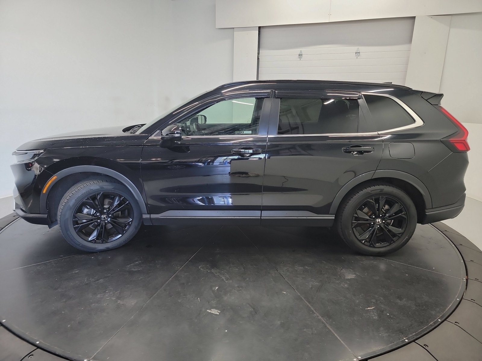 Certified 2023 Honda CR-V Sport Touring image 5