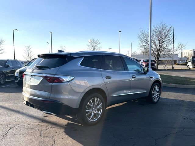 Used 2024 Buick Enclave Essence w/ Experience Buick Package image 10