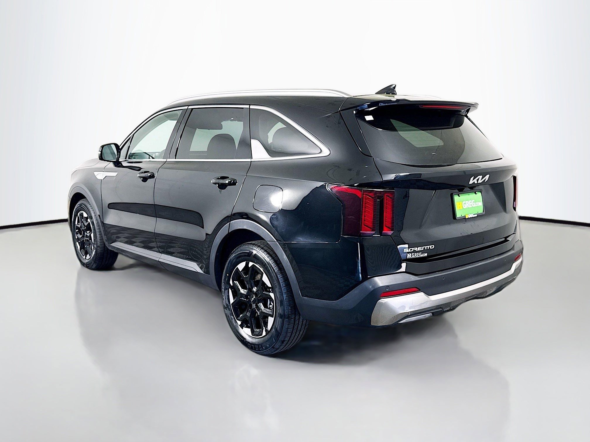 Used 2025 Kia Sorento S w/ Panoramic Sunroof Package FWD image 7