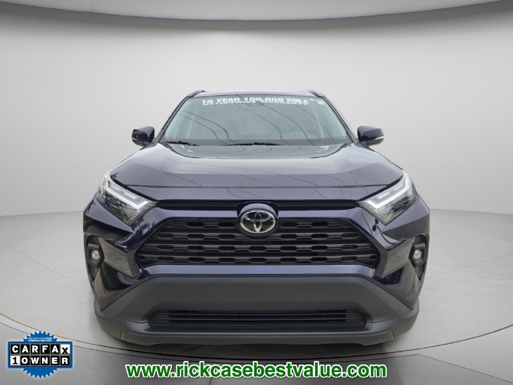 Used 2023 Toyota RAV4 XLE Premium FWD image 5