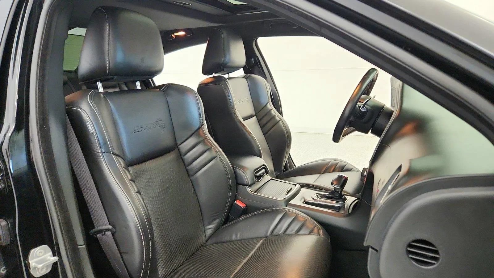 Used 2022 Dodge Charger SRT Hellcat w/ Harman/Kardon Audio Group RWD image 31