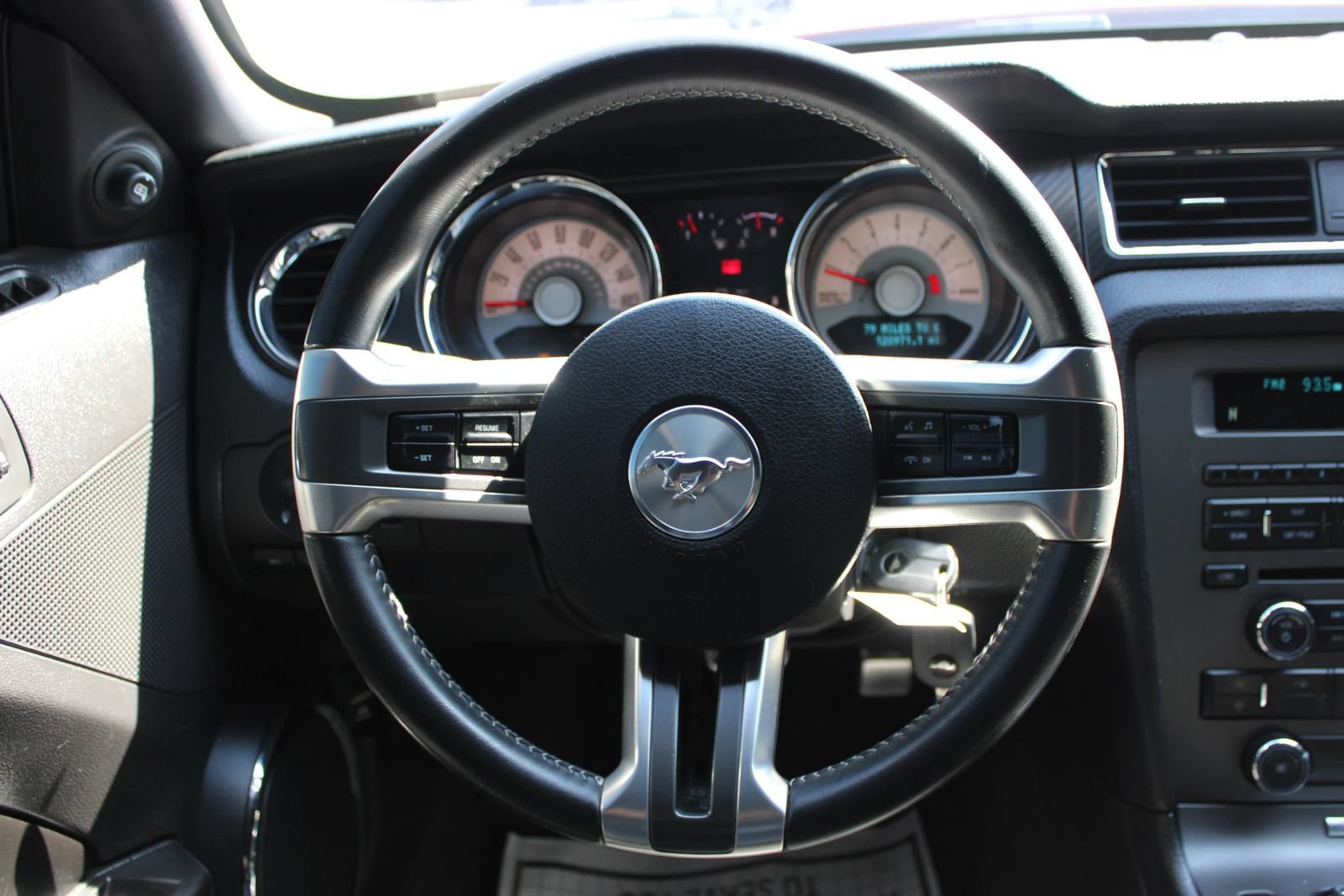Used 2012 Ford Mustang GT Premium RWD image 23