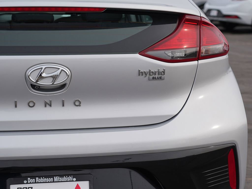 Used 2018 Hyundai Ioniq Blue FWD image 10