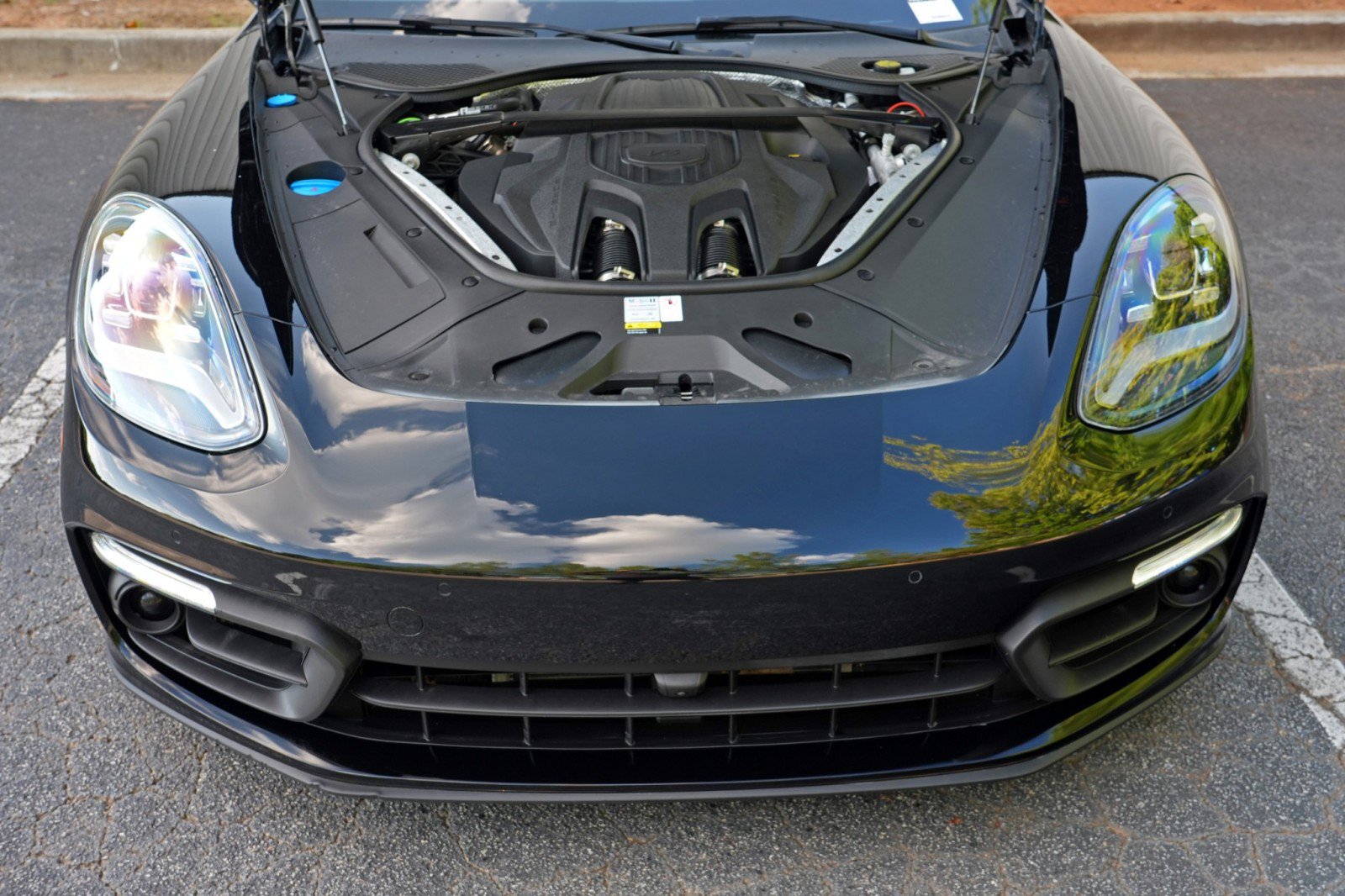 Used 2022 Porsche Panamera 4S w/ Premium Package AWD/4WD image 8