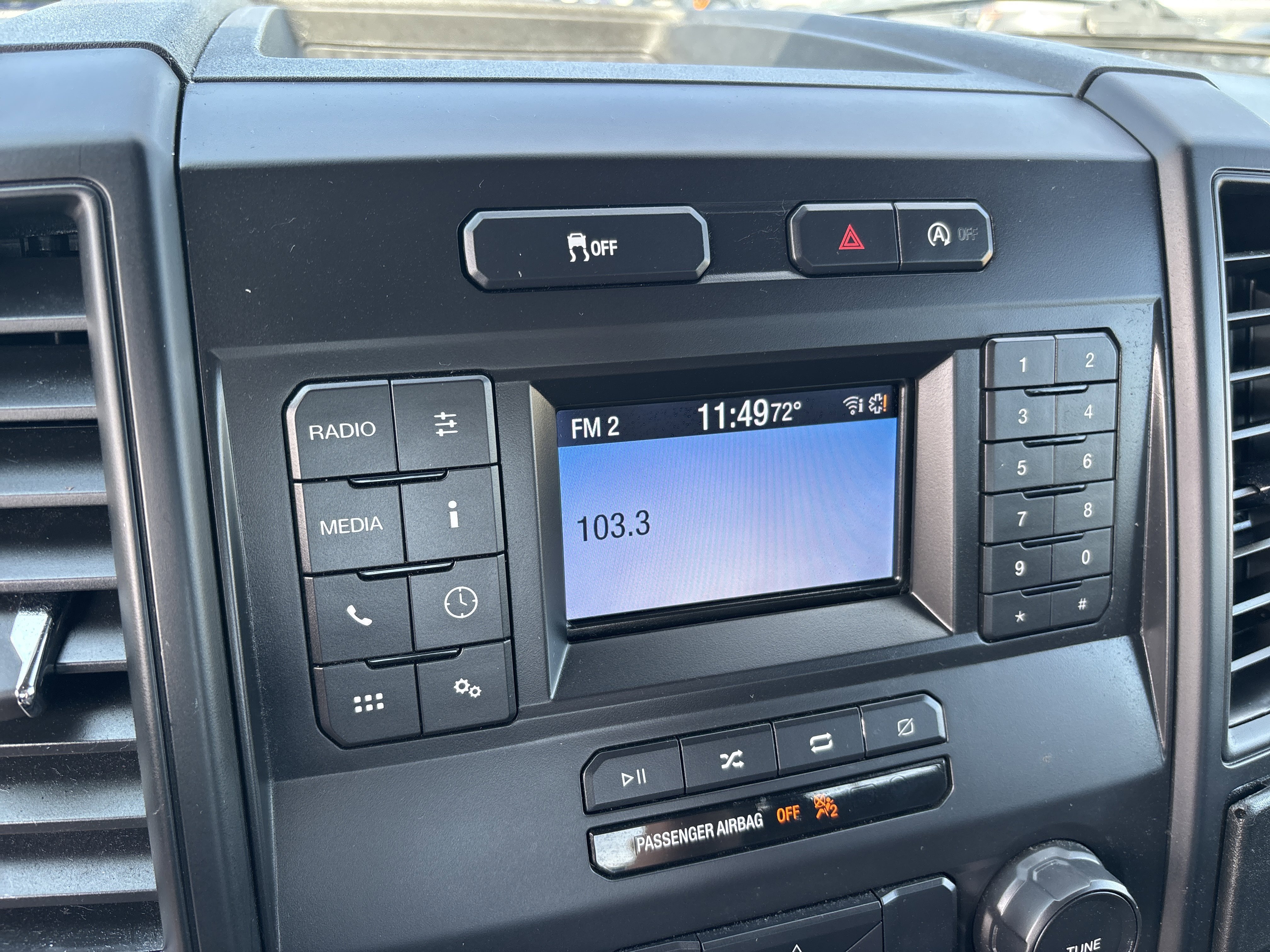 Used 2018 Ford F150 XL w/ Equipment Group 101A Mid AWD/4WD image 16