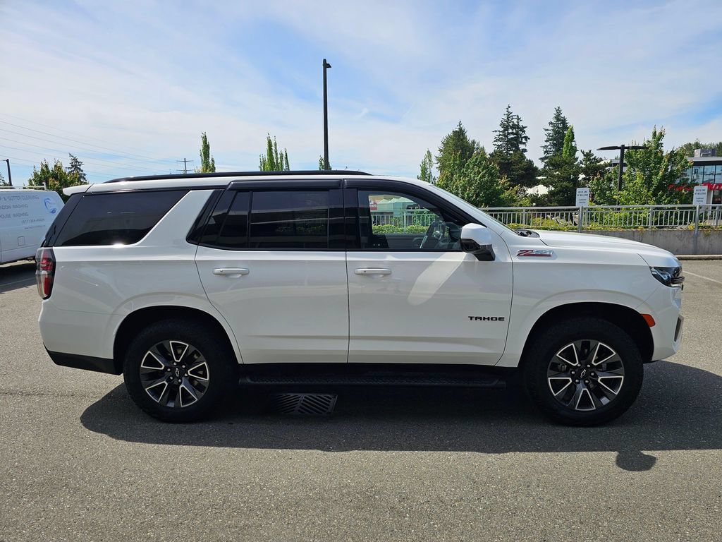 Used 2023 Chevrolet Tahoe Z71 w/ Luxury Package AWD/4WD image 6