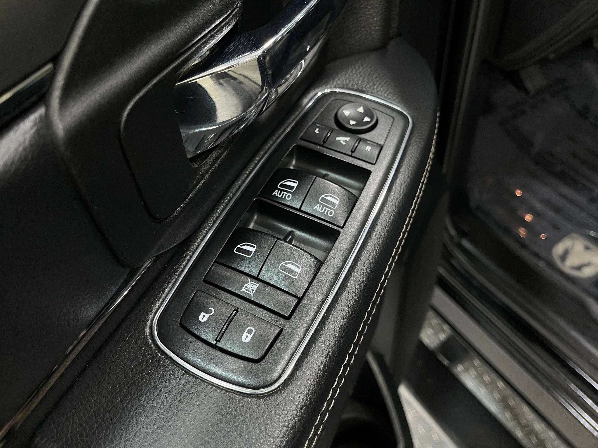 Used 2018 RAM 1500 Sport AWD/4WD image 14