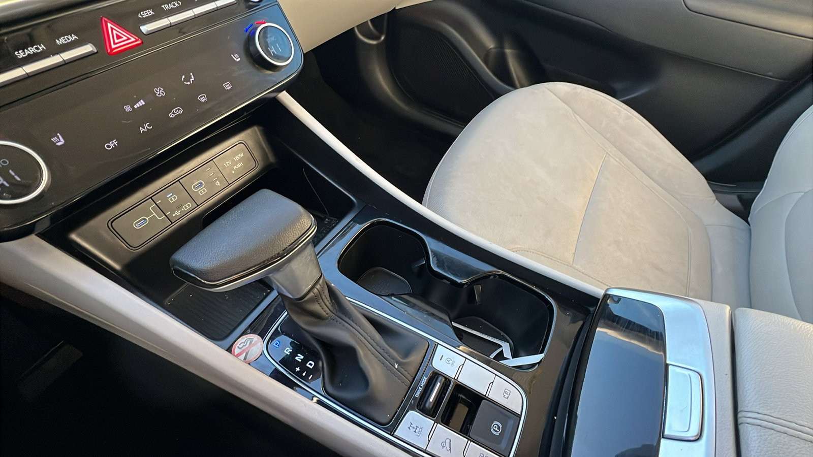 Used 2025 Hyundai Tucson SEL image 30