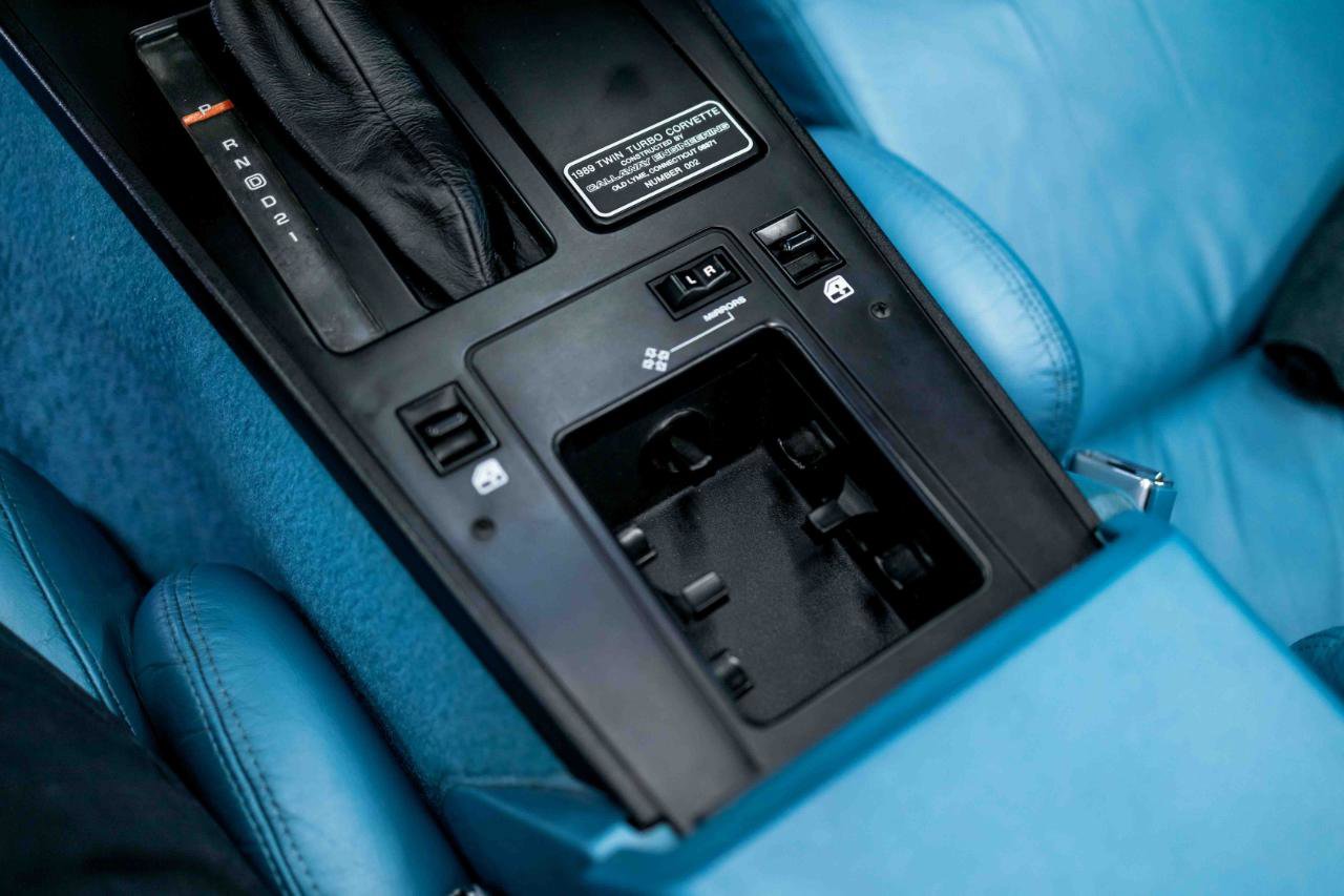 Used 1989 Chevrolet Corvette Convertible RWD image 72