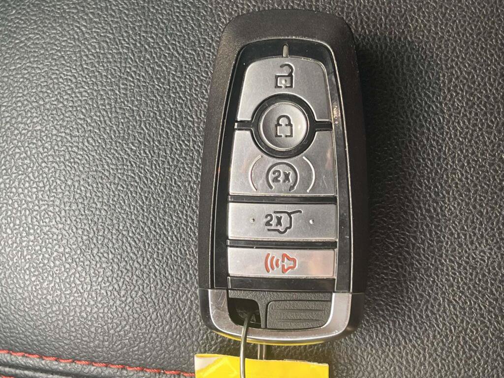 Certified 2023 Ford Escape ST-Line w/ Tech Pack #1 FWD image 4