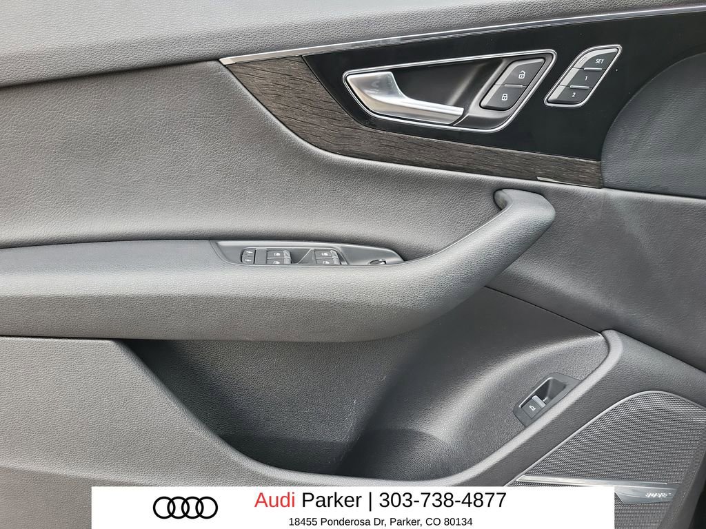 Used 2019 Audi Q7 3.0T Prestige image 6