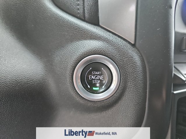 Used 2019 Chevrolet Silverado 1500 LT w/ All-Star Edition AWD/4WD image 7