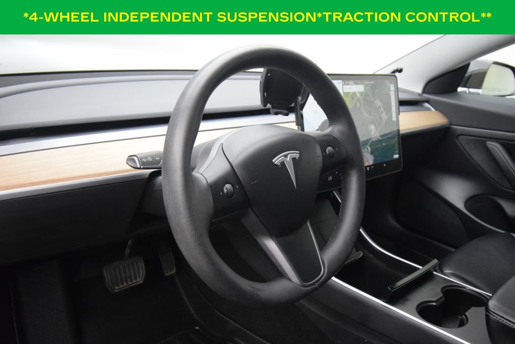 Used 2020 Tesla Model 3 Standard Range Plus RWD image 14