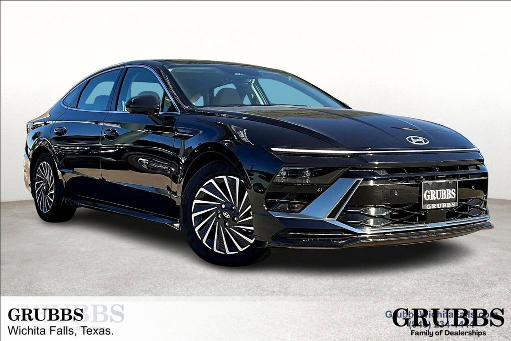 New 2025 Hyundai Sonata Limited image 1
