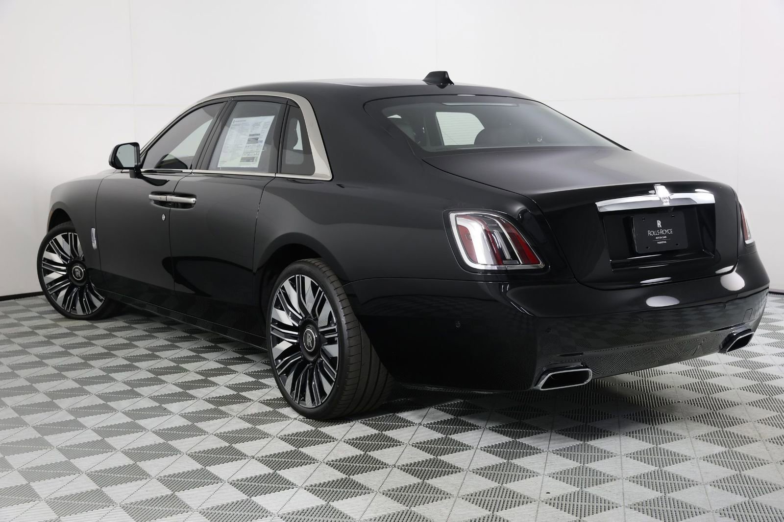 New 2026 Rolls-Royce Ghost AWD/4WD image 3