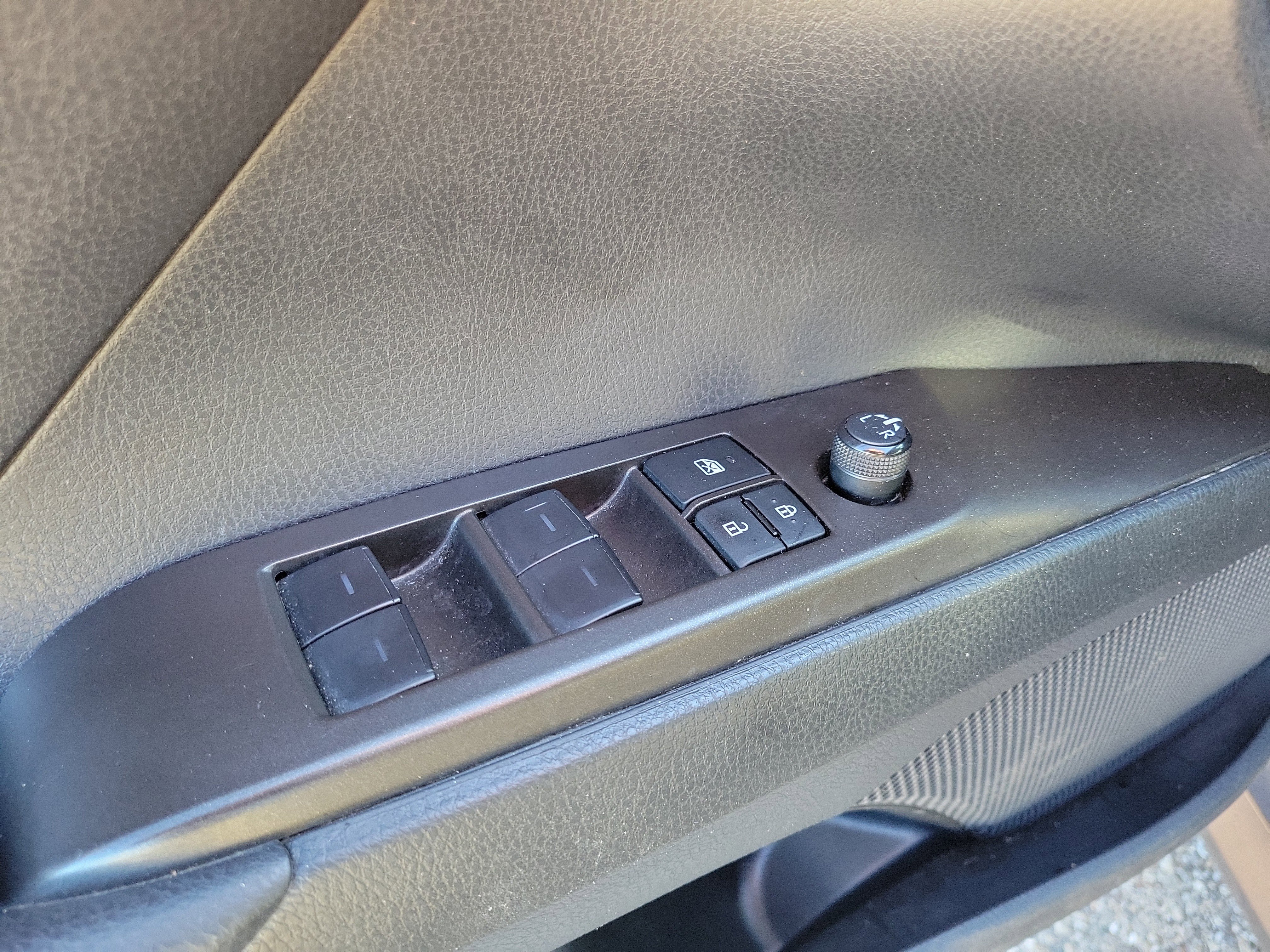 Used 2024 Toyota Camry LE image 22