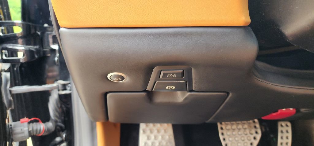 Used 2016 Ferrari FF image 19