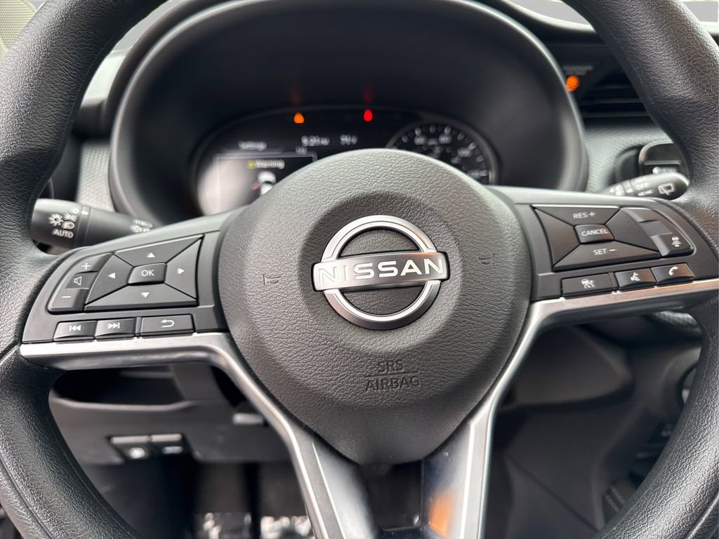 Used 2024 Nissan Kicks SV image 23
