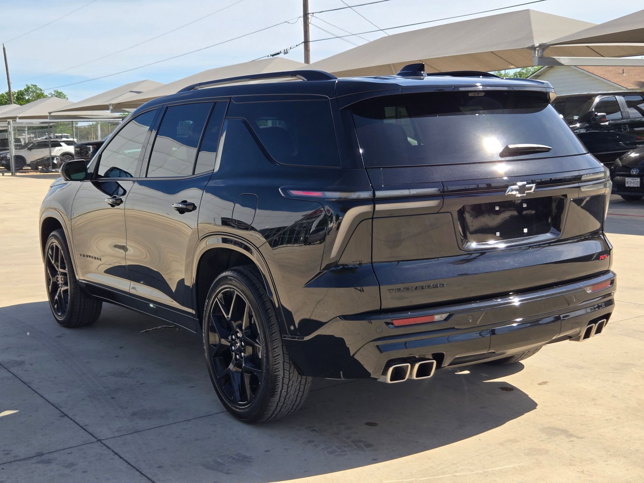 Certified 2024 Chevrolet Traverse RS FWD image 5