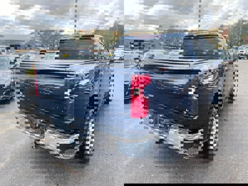 Used 2021 Chevrolet Silverado 1500 LT image 7