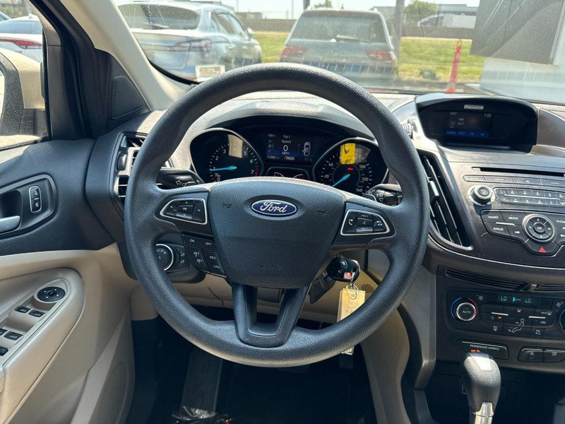 Used 2017 Ford Escape SE AWD/4WD image 10