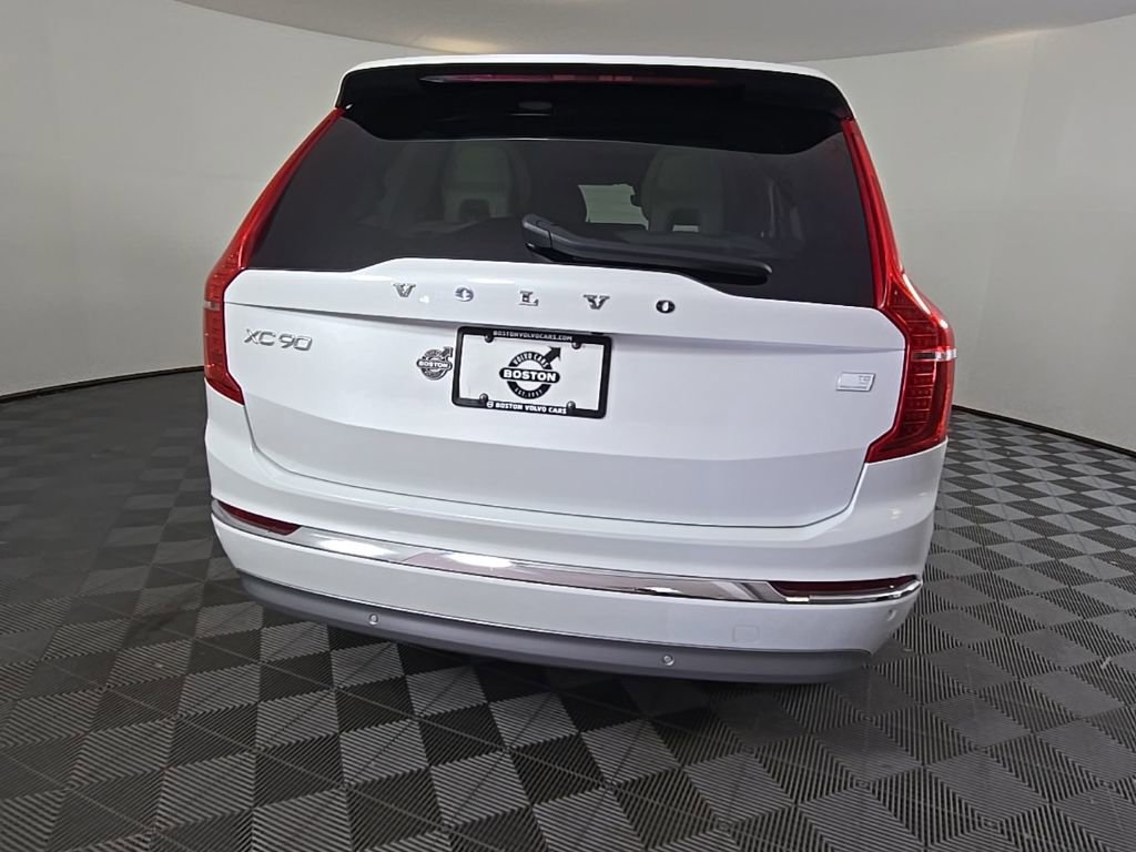 Used 2022 Volvo XC90 T8 Inscription w/ Advanced Package image 9