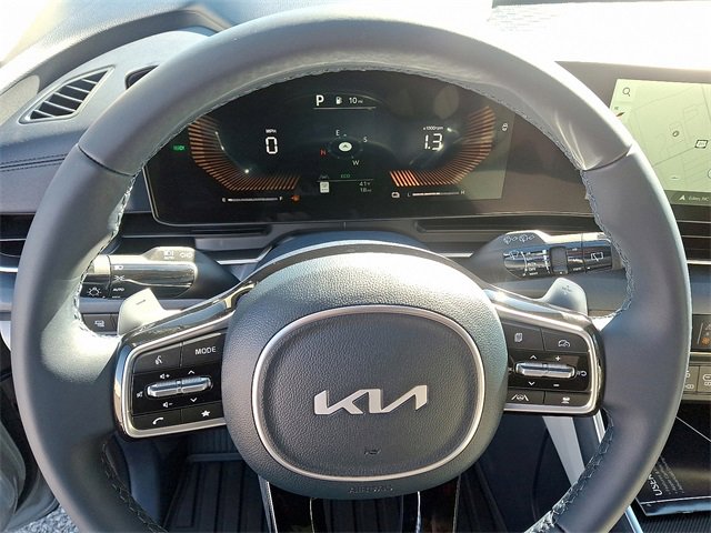 New 2026 Kia Carnival EX image 14