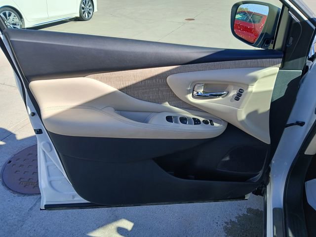 Used 2021 Nissan Murano SL w/ SL Moonroof Package image 12