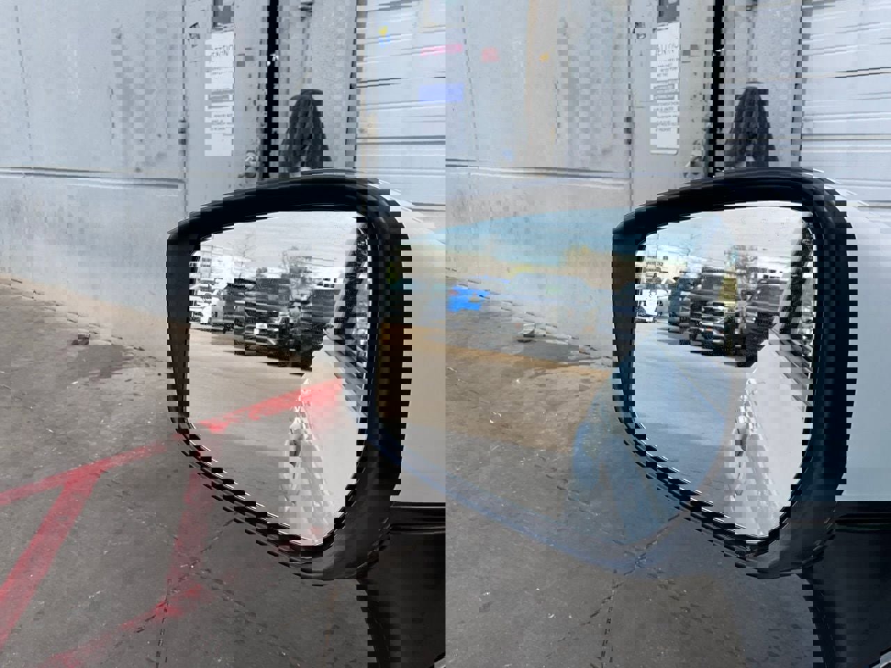 Used 2025 Nissan Versa SV image 18