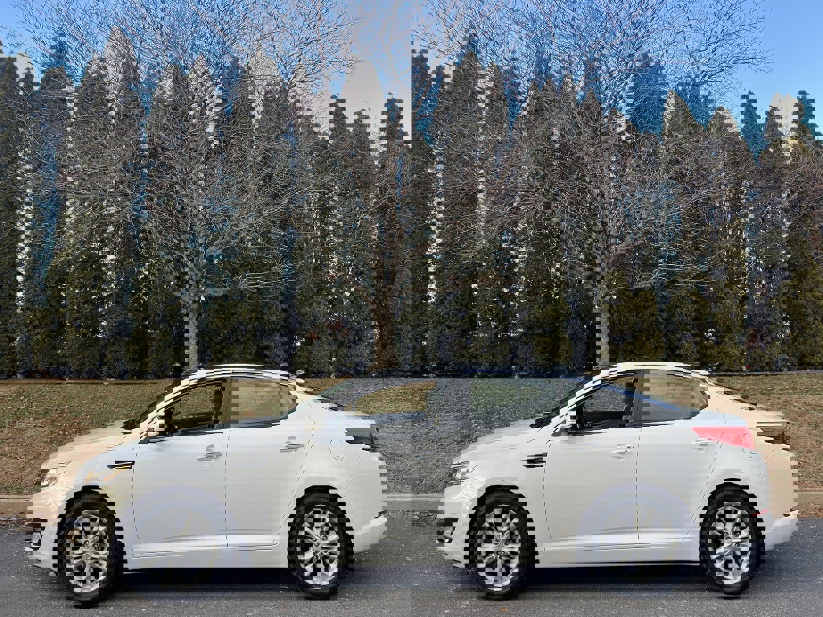 Used 2013 Kia Optima EX w/ Premium Pkg image 52