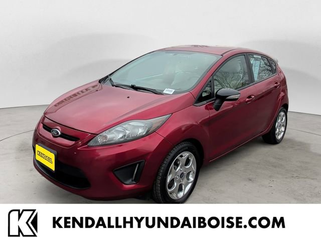 Used 2013 Ford Fiesta Titanium w/ Black Sport Appearance Pkg FWD image 1
