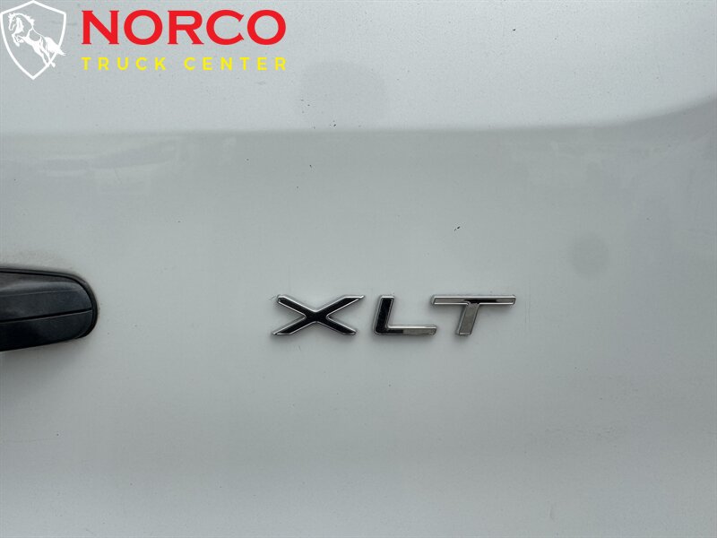 Used 2015 Ford Transit 350 XLT RWD image 13