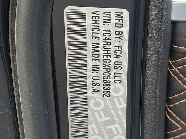 Used 2023 Jeep Grand Cherokee Summit image 27