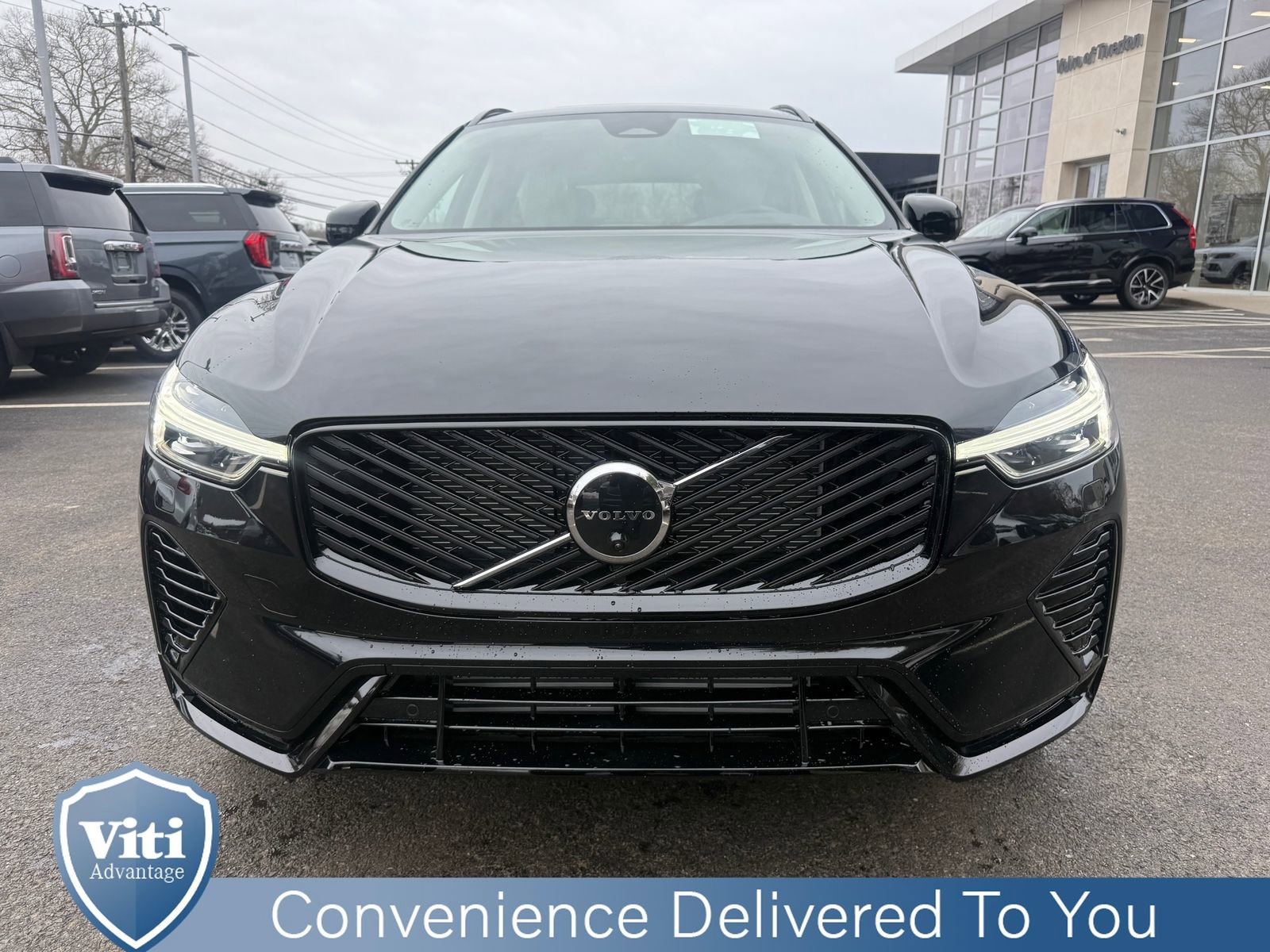 New 2026 Volvo XC60 T8 Ultra w/ Protection Package Premier image 3