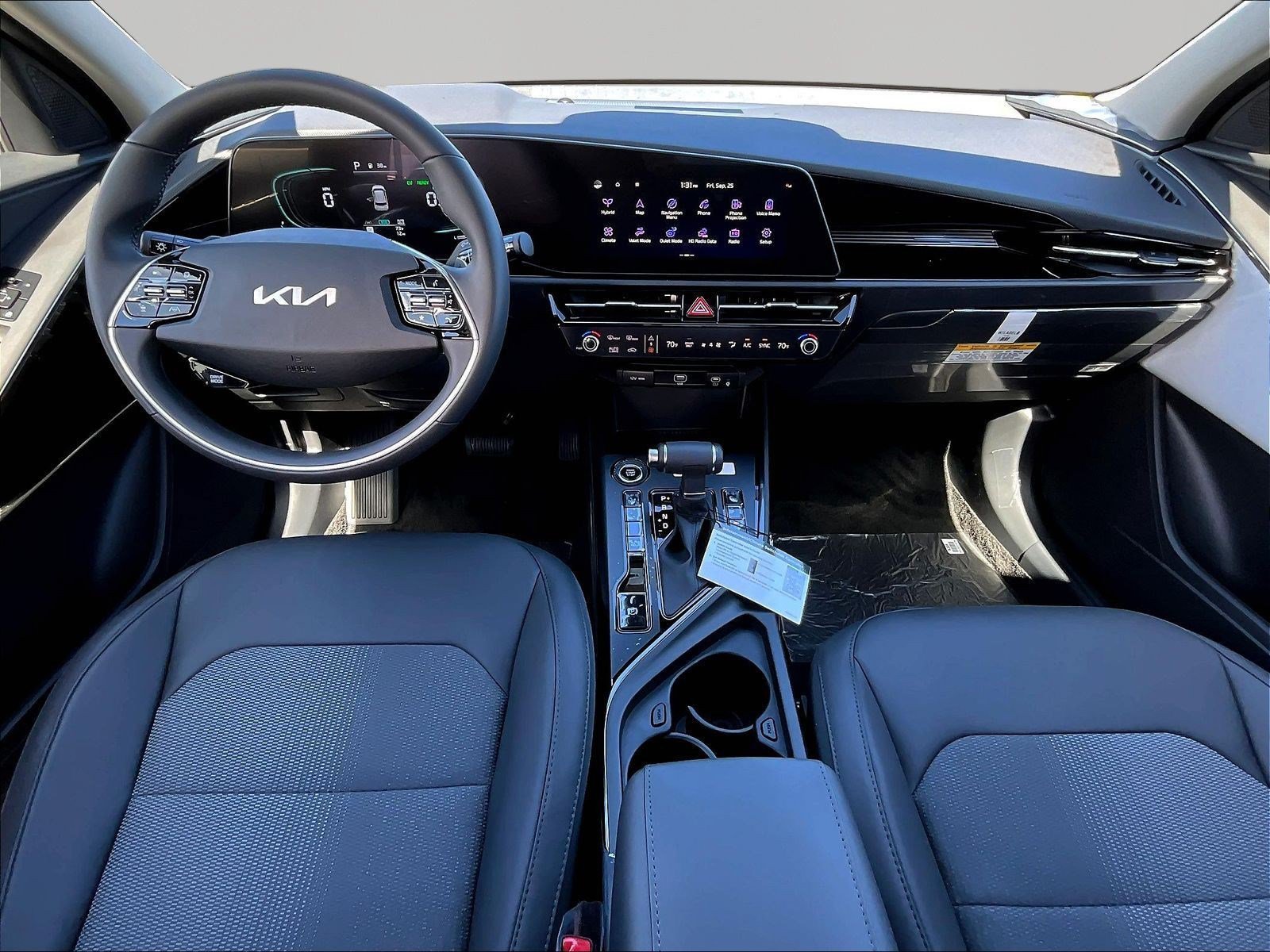 New 2026 Kia Niro EX FWD image 10