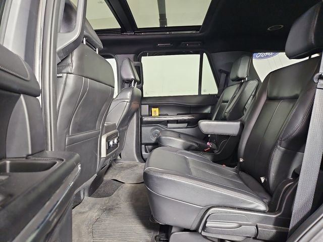 Used 2021 Ford Expedition XLT image 10