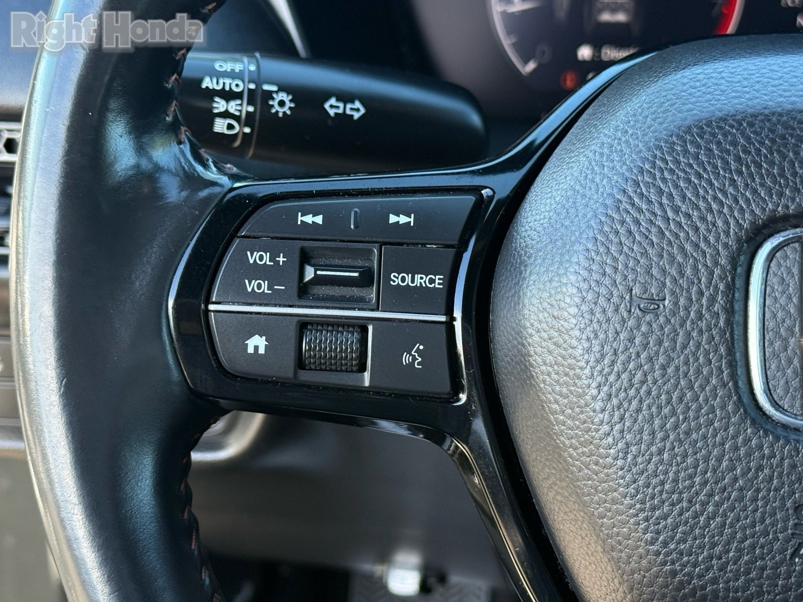 Used 2023 Honda HR-V Sport image 16