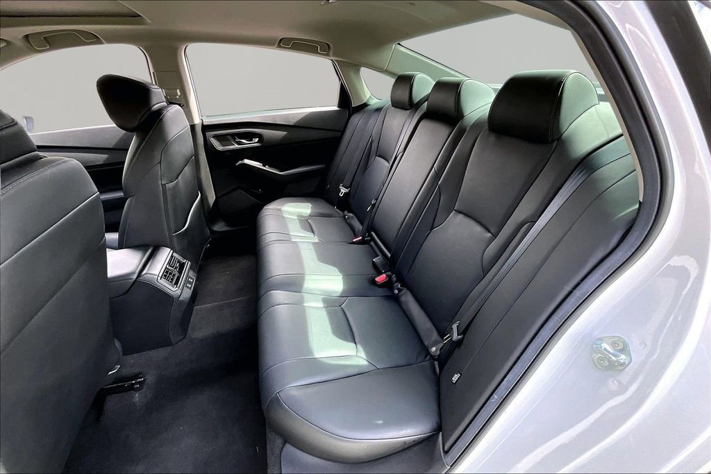 Used 2025 Honda Accord EX-L image 18