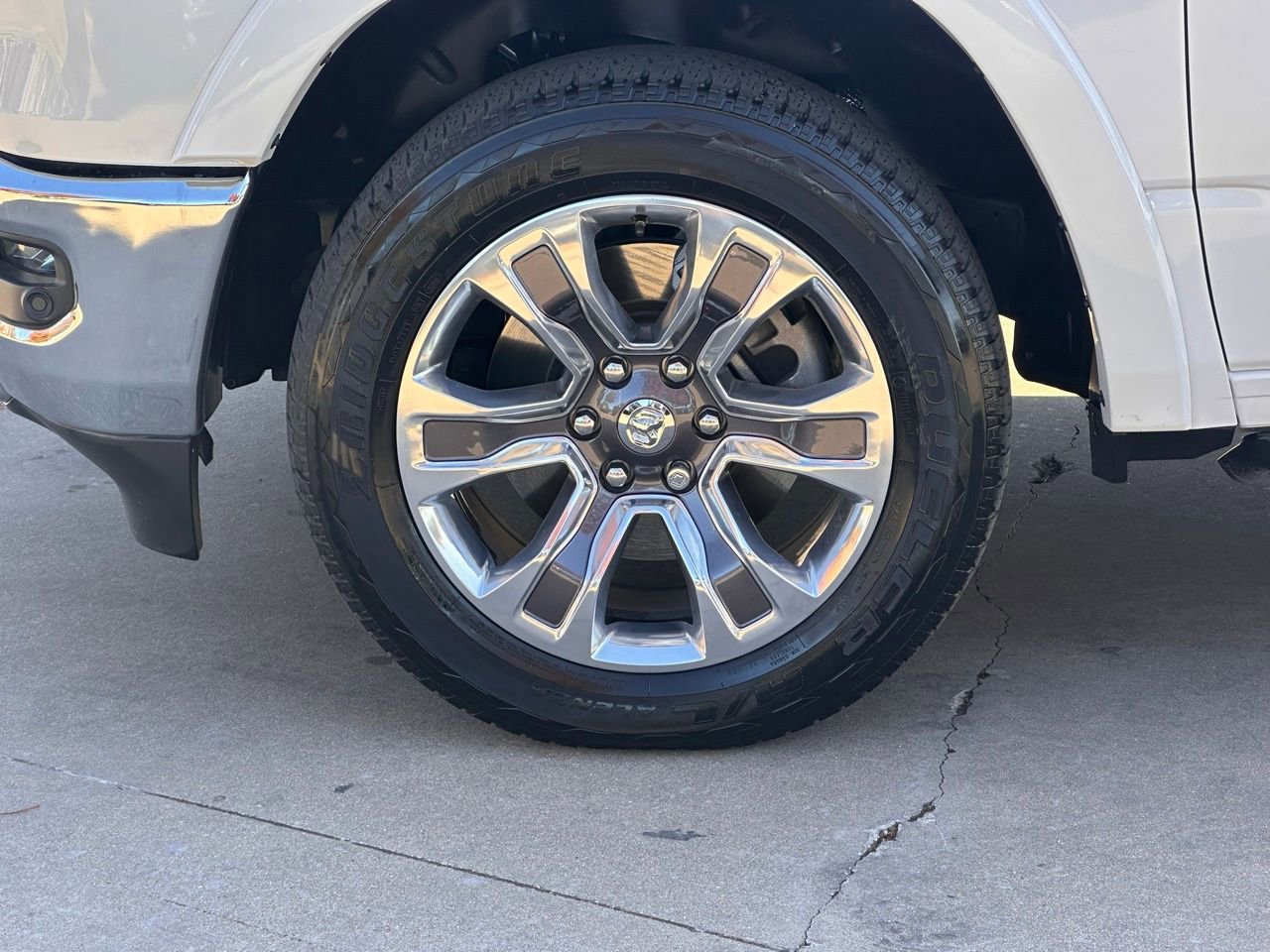 Used 2019 RAM 1500 Limited image 9