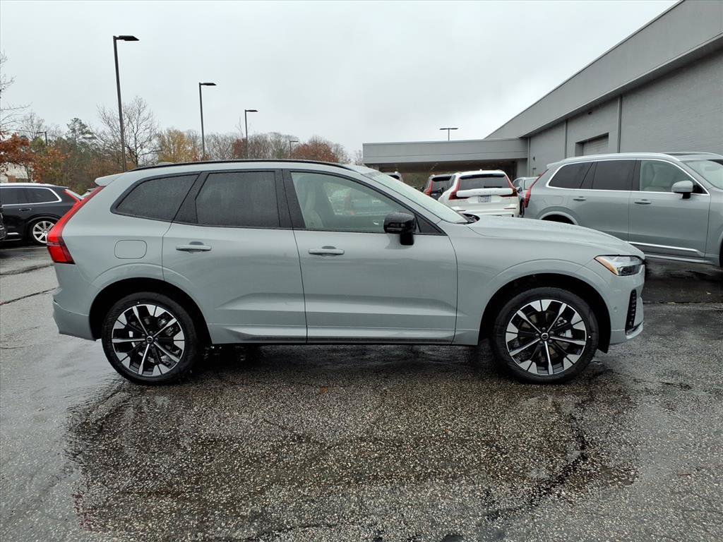 New 2026 Volvo XC60 B5 Plus w/ Protection Package Premier AWD/4WD image 2