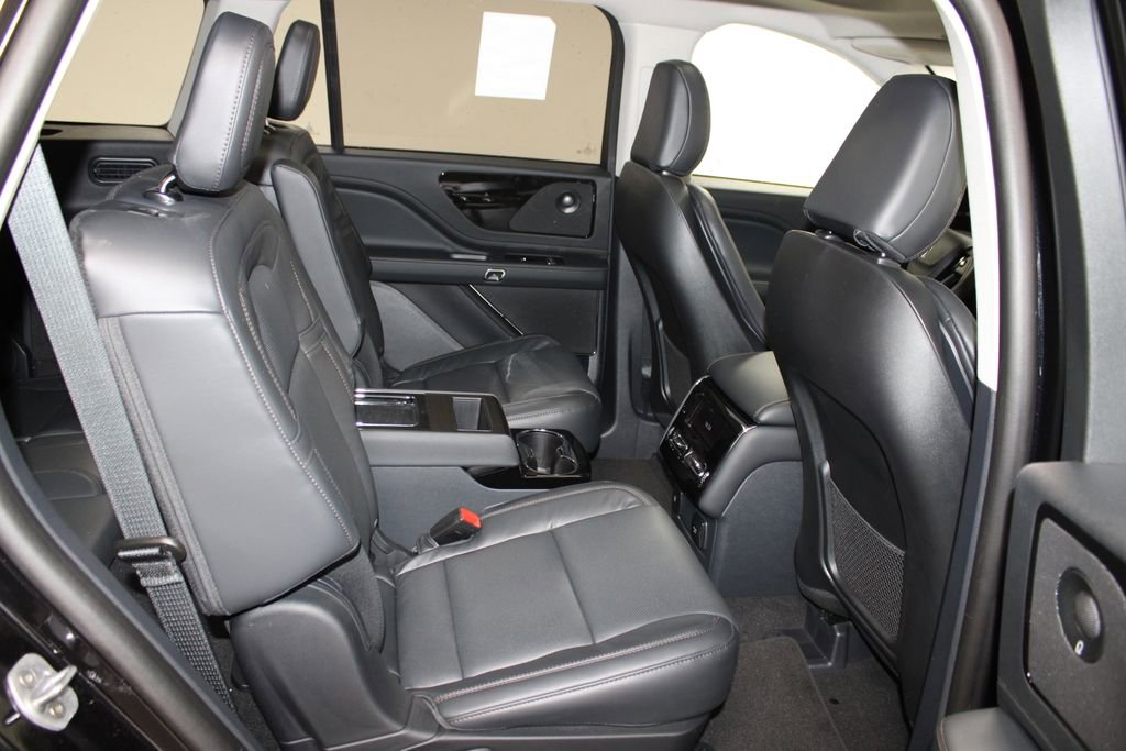 New 2025 Lincoln Aviator Reserve w/ Jet Appearance Package image 33