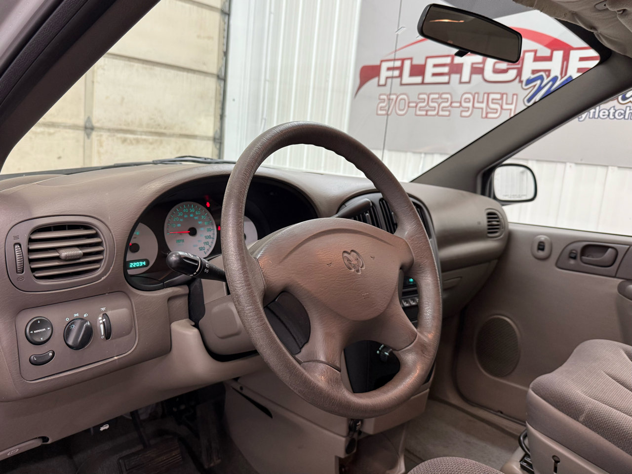 Used 2002 Dodge Caravan SE image 20