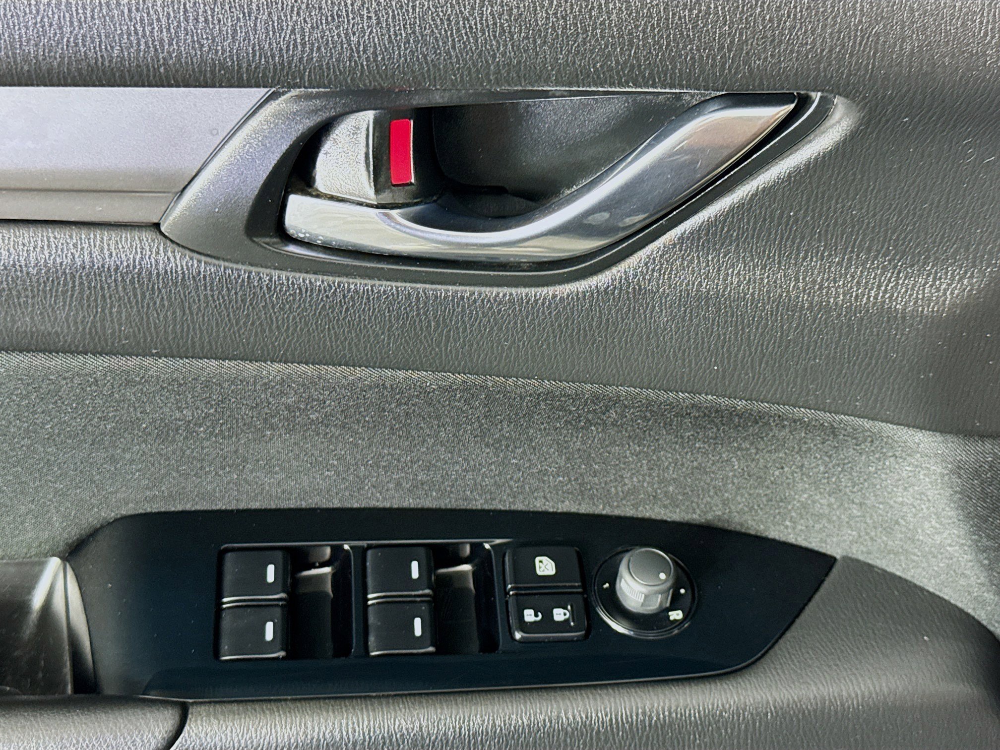 Used 2018 MAZDA CX-5 Sport image 23