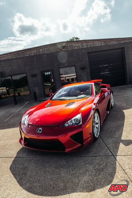 Used 2012 Lexus LFA RWD image 97