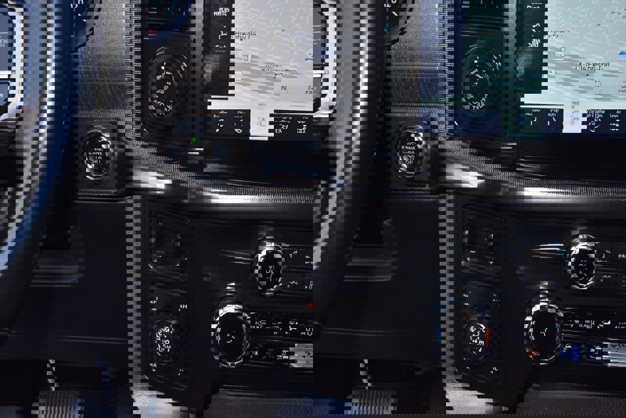 Used 2023 Ford F150 Platinum w/ Equipment Group 701A High image 30